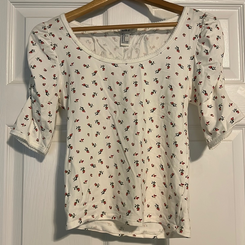 Forever 21 top Size medium